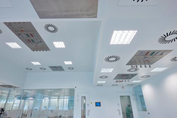 Beloopbaar plafond CCG Synthon Nijmegen Beloopbaar plafond CCG Synthon Nijmegen